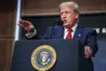 Governo Trump inicia demissões de funcionários federais, com 4 a 5 mil cortes hoje