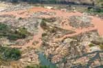 Vale e Samarco multadas em R$ 1,8 bi por uso da tragédia de Mariana