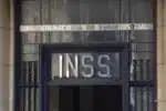 Banco Inter é pego de surpresa com suspensão de novos consignados pelo INSS