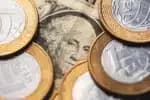 Dólar atinge maior valor em dois meses, fechando a R$ 5,503 com tensão EUA-China