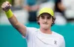 João Fonseca avança às quartas do ATP 500 da Basileia com desistência de Jakub Mensik