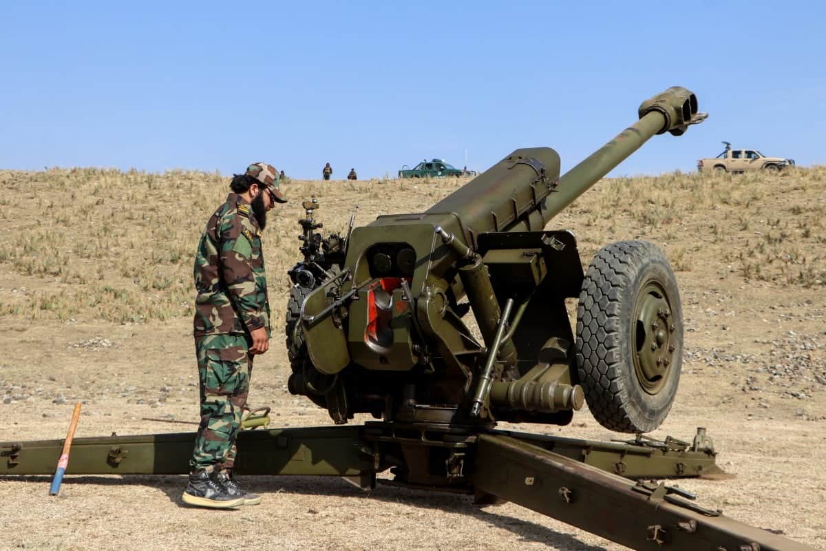 Irã e Estreito de Ormuz: Crise Geopolítica Ameaça Transição Energética Global