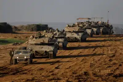 Imagem do post Após o início da trégua com o Hamas tanques militares de Israel saem de Gaza