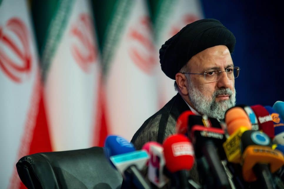 O presidente do Irã acredita que a reunião de líderes na Arábia Saudita tem como objetivo “salvar os palestinos”