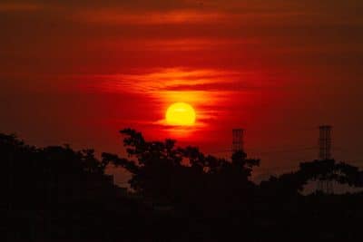 Imagem do post Sensação de calor aumenta no Rio, marcando 47.2°C notablemente destado de sábado