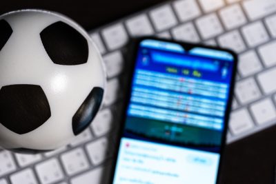 Clubes de futebol se juntam contra alteração que impede propaganda de apostas esportivas