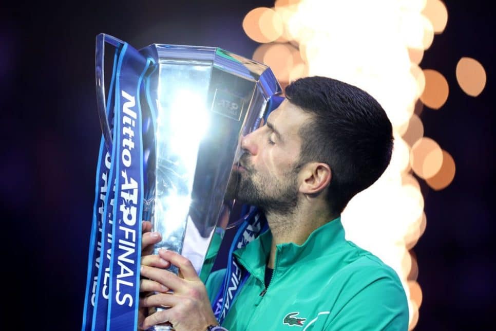 Novak Djokovic ganha de Sinner e ganha seu sétimo título do ATP Finals