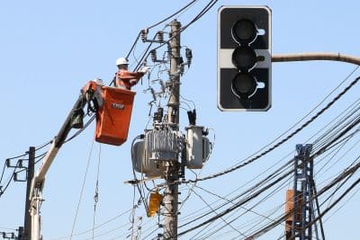 Imagem do post Depois de quase dois dias, 800 mil pessoas em São Paulo ainda estão sem luz