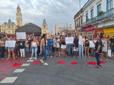 Imagem do post Vídeo: Manifestação de pessoas sem casa contra a nova localização da Cracolândia