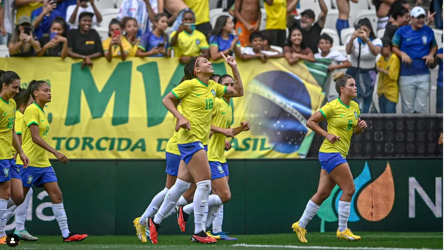 O time de futebol feminino do Brasil ganhou do Japão em um jogo amigável