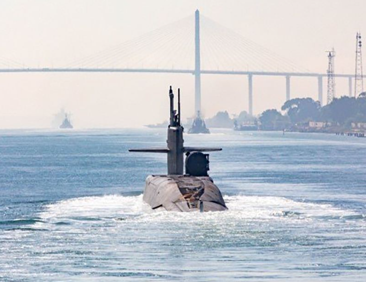 EUA enviam submarino de mísseis guiados ao Oriente Médio como mensagem de alerta a adversários 