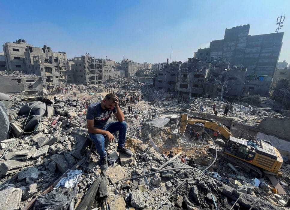 O levantamento mostra que mais de 12.400 pessoas morreram na guerra entre Israel e Palestinos