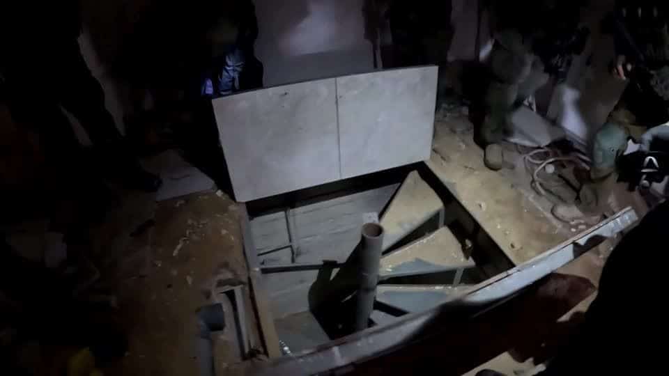 Israel afirmou que destruiu uma rede de túneis do Hamas no centro de Gaza