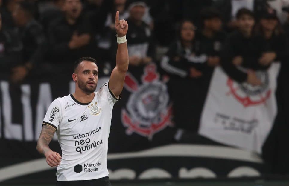 Corinthians anuncia a partida de Renato Augusto: “Obrigado, Rei”