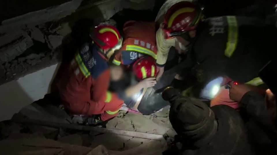 86 pessoas morreram no terremoto na China, segundo mídia local
