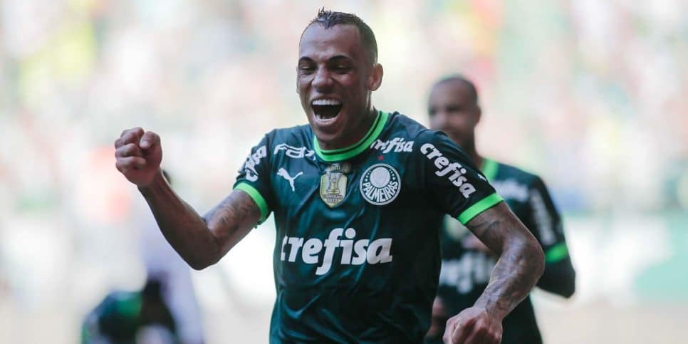 Palmeiras ganhou do Fluminense e está perto de vencer o Brasileirão