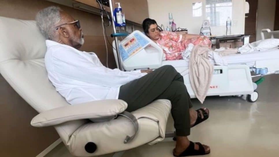 Gilberto Gil visita Preta no hospital depois da cirurgia