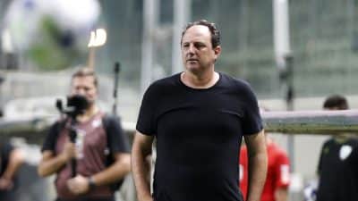 Imagem do post Rogério Ceni: “Estou me sentindo envergonhado pelo meu trabalho”