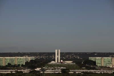 Imagem do post Especialistas afirmam que o governo planeja apresentar ao Congresso novas ações para aumentar a coleta de recursos