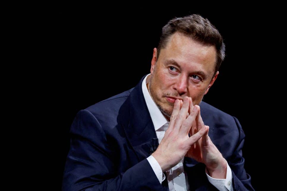 Elon Musk quer que o diretor da Disney renuncie depois da empresa retirar anúncios do X