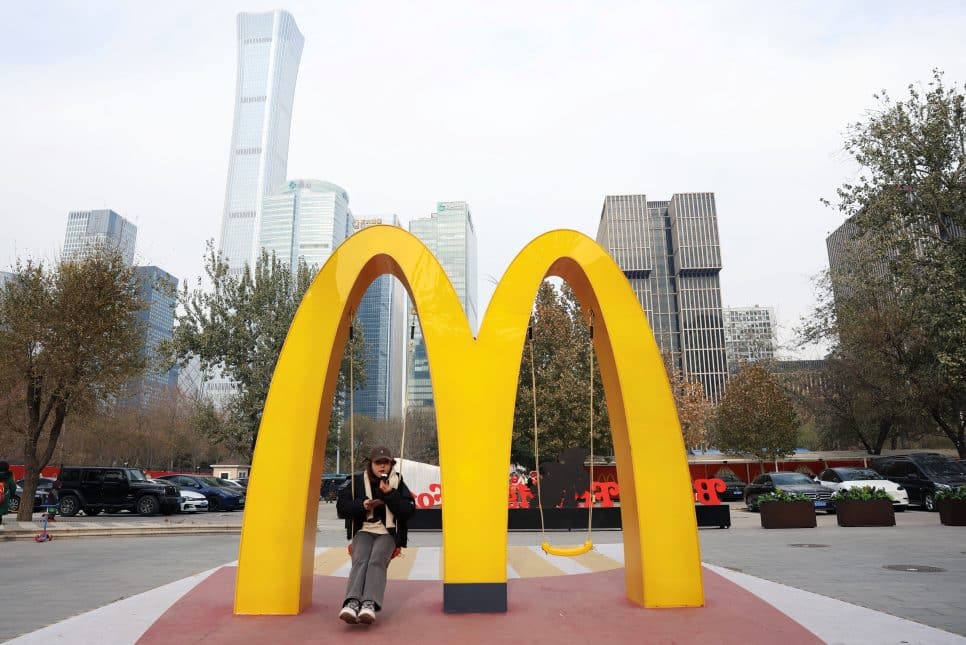McDonald’s quer abrir 10 mil novas lojas até 2027