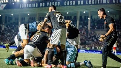 Imagem do post Vasco impede queda com triunfo dramático sobre o Red Bull Bragantino