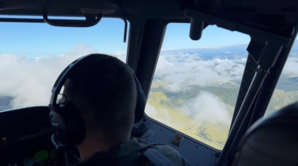 FAB reforça buscas por helicóptero desaparecido em SP com Black Hawk