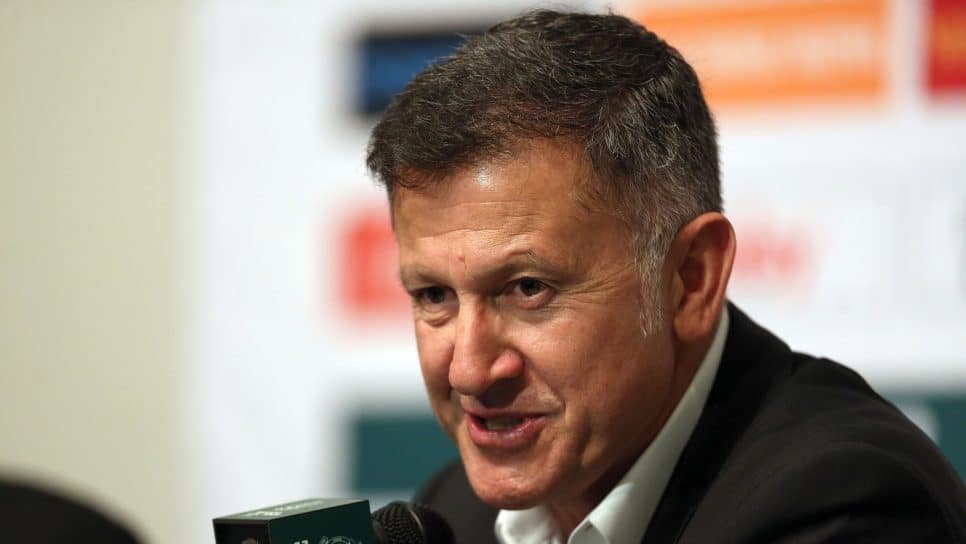 Athletico-PR contratou o técnico Juan Carlos Osorio
