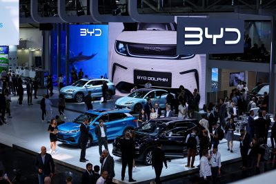 Descubra tudo sobre a BYD, a marca da China de carros elétricos
