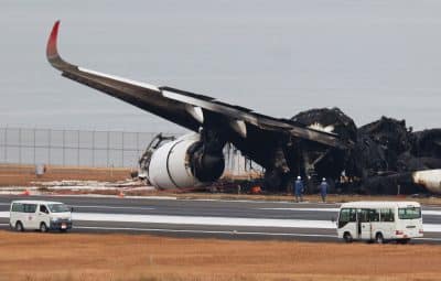 Imagem do post Passageiros falam sobre medo e fuga após acidente com aviões no Japão