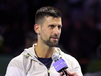 Imagem do post Djokovic diz que vai ficar bem após perder e se machucar antes do Aberto da Austrália