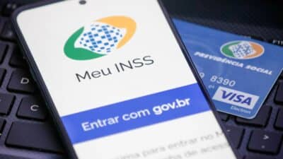 Como consultar o PIS pelo celular agora mesmo