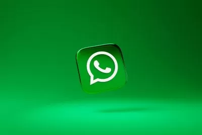 Imagem do texto WhatsApp experimenta nova aparência para ligações de áudio no Android